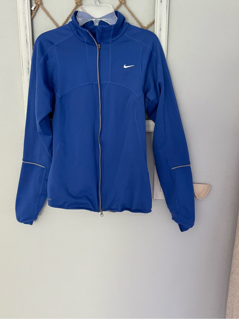 Nike Women's Blue Full-Zip Athletic Jacket